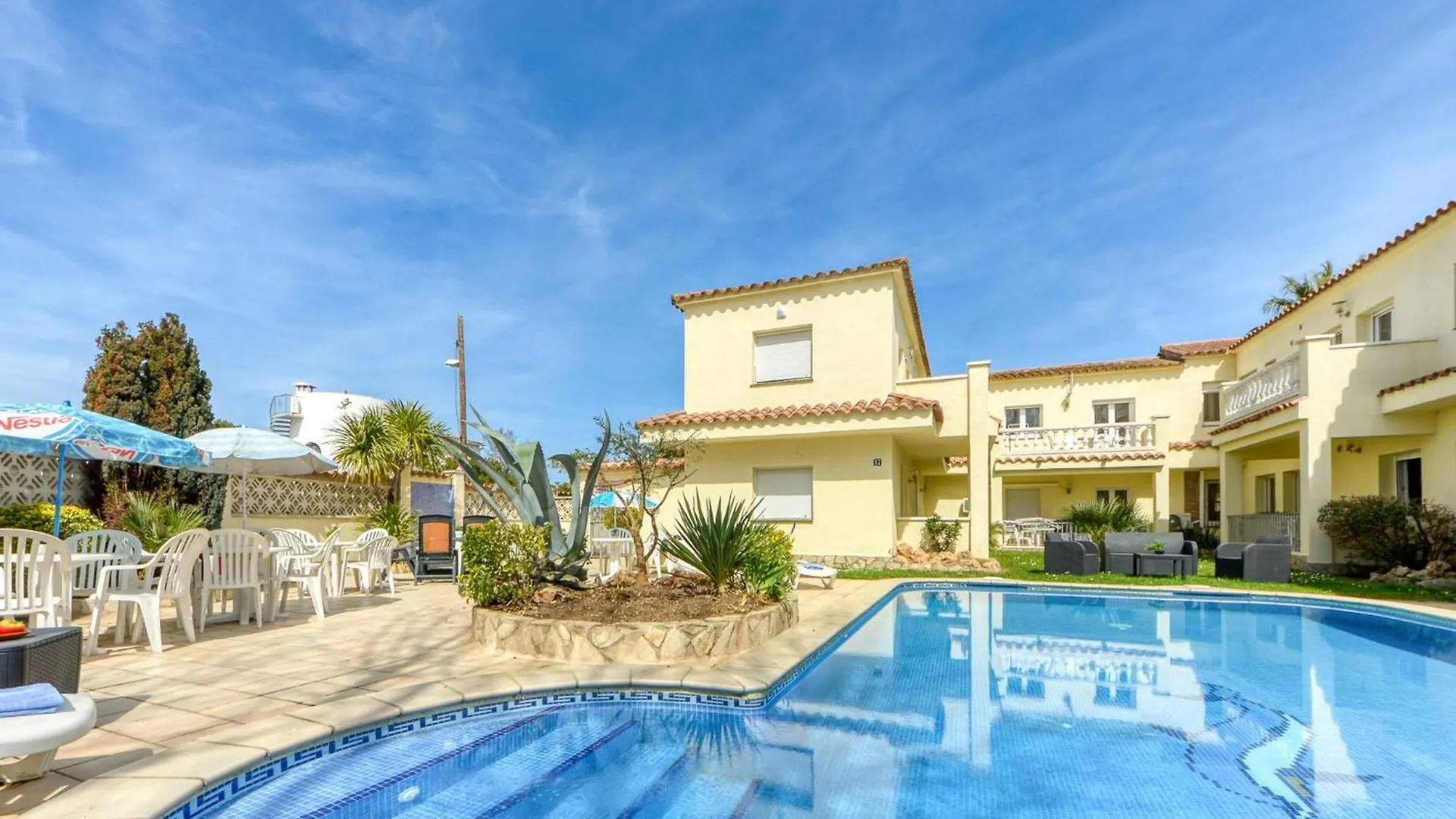 Apartment Muga-7 By Interhome Empuriabrava